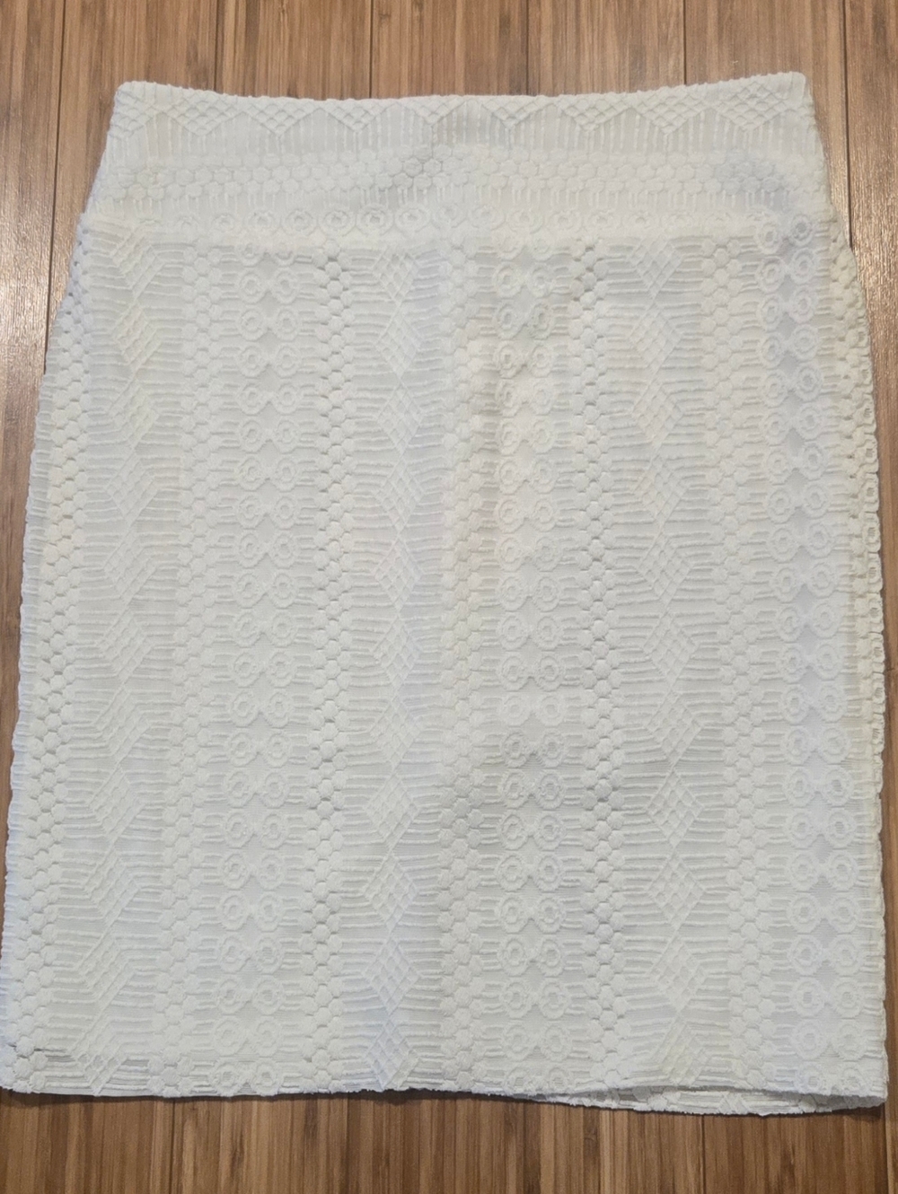 Alfani White Lace-Textured Pencil Skirt